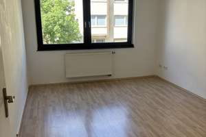 1-Zimmer Wohnung mit Balkon in Düsseldorf, sofort verfügbar – Mülheimer Straße 11, 40239 Düsseltal, Düsseldorf – Vorschaubild 3