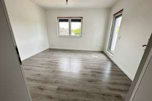 Moderne Doppelhaushälfte mit Garten, Terrasse und zwei Balkonen – Wendhäuser Weg 12, 38108 Volkmarode, Braunschweig – Vorschaubild 14