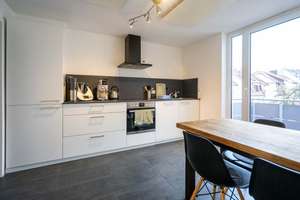 Attraktive 4-Zimmer-Wohnung in Donau-Nähe – Die vollständige Adresse der Immobilie erhältst du vom Anbieter., 89073 Oststadt, Ulm – Vorschaubild 1