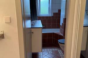 Stilvolle 1-Zimmer-Stadtwohnung in begehrter Toplage am Hölderlinplatz – 70174 Relenberg, Stuttgart – Vorschaubild 8