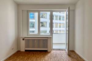 Hochwertig sanierte Single-/Pendler-Wohnung mit Balkon und Einbauküche in der Innenstadt – Die vollständige Adresse der Immobilie erhältst du vom Anbieter., 40210 Stadtmitte, Düsseldorf – Vorschaubild 5