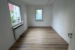 Platz für Ihre Ideen: 3,5-Zimmer-Wohnung in Reutlingen – Jakobstraße 14, 72760 Reutlingen-Mitte, Reutlingen – Vorschaubild 4