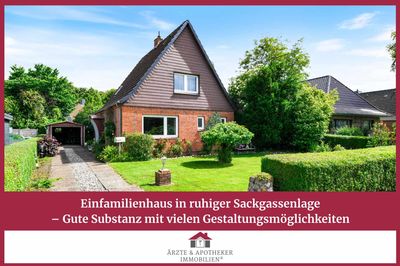 Solides Einfamilienhaus mit Entwicklungspotenzial - ruhig gelegen in Friedrichstadt