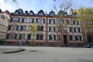 Kleine 3 Zimmer Wohnung mit Tageslichtbad – Breslauer Straße 8, 65203 Wiesbaden – Vorschaubild 1