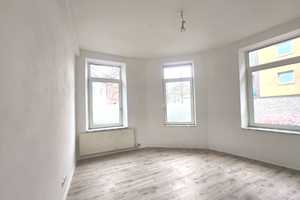 *charmante, frisch renovierte und sanierte 2-Zimmer Wohnung in Krefeld* – Alte Linner Str. 23, 47799 Krefeld – Vorschaubild 2
