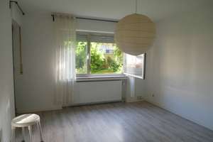„Gemütliche 2-Zimmer-Wohnung mit Einbauküche und Balkon" – Im Wolfsangel 31, 56070 Kesselheim, Koblenz – Vorschaubild 4