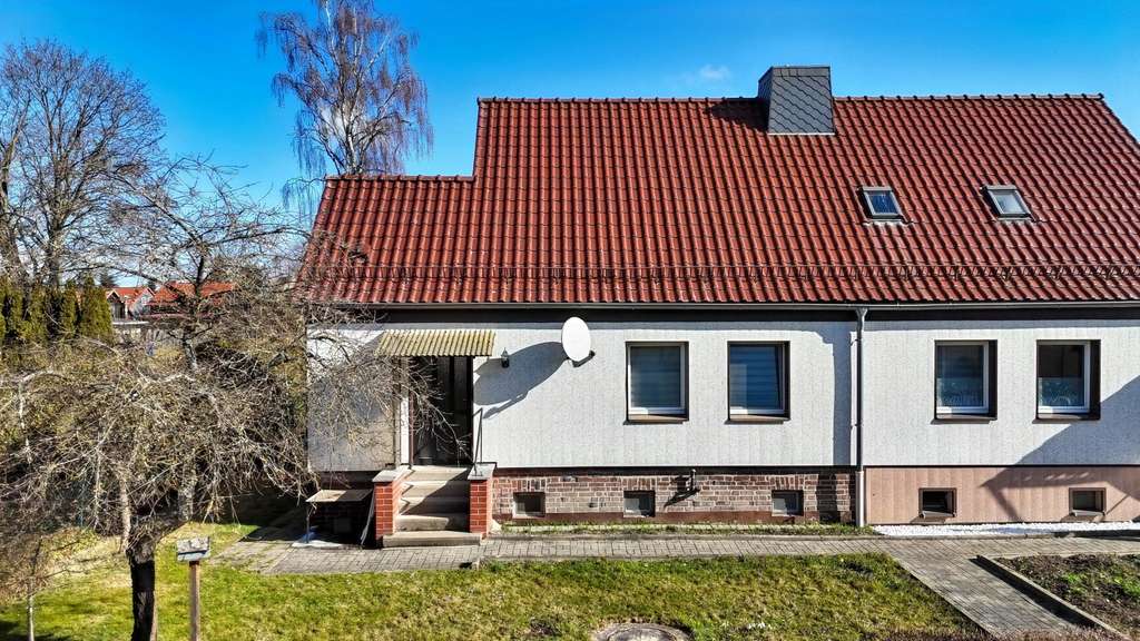 Immobilie in Neustadt an der Orla - Ankommen, Gestalten, Zuhause sein – Ihr neues Familienglück in Knau - Bild 0