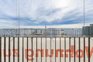 ERSTBEZUG | schöne 4-Zimmer Wohnung mit Loggia und Einbauküche – Rosa-Kempf-Straße 21, 81248 München – Vorschaubild 5