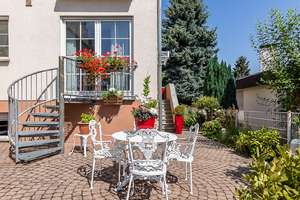 Kein Haus von der Stange, sondern ein Zuhause mit Geschichte – und Raum für Neues – Die vollständige Adresse der Immobilie erhältst du vom Anbieter., 61169 Friedberg (Hessen) – Vorschaubild 12