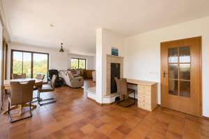 Einfamilienhaus mit Blick über die Felder – Die vollständige Adresse der Immobilie erhältst du vom Anbieter., 85139 Wettstetten – Vorschaubild 4