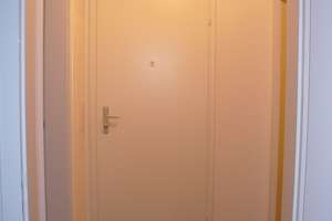 BONN OBERKASSEL 2 Zimmer-Wohnung im DG rechts zu verkaufen in toller Wohnlage mit ca. 48 m² Wfl. – Die vollständige Adresse der Immobilie erhältst du vom Anbieter., 53227 Oberkassel, Bonn – Vorschaubild 4