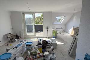 Renovierte 4-Zimmer-Wohnung mit 2 Balkonen im DG - Leverkusen-Schlebusch