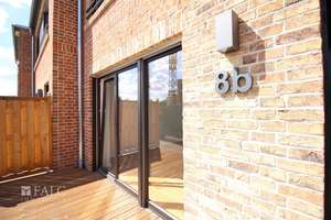 Property thumbnail 9