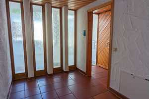 Individuelles 4,5-Zimmer-Zweifamilienhaus mit EBK in Blaustein – Schönherrstr. 9, 89134 Alb-Donau-Kreis – Vorschaubild 5