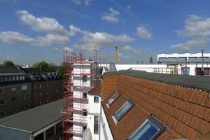 Mitten in der Stadt! Ruhige Dachgeschosswohnung mit kl. Terrasse im  Altbau sucht Individualisten! – Die vollständige Adresse der Immobilie erhältst du vom Anbieter., 47799 Cracau, Krefeld – Vorschaubild 10