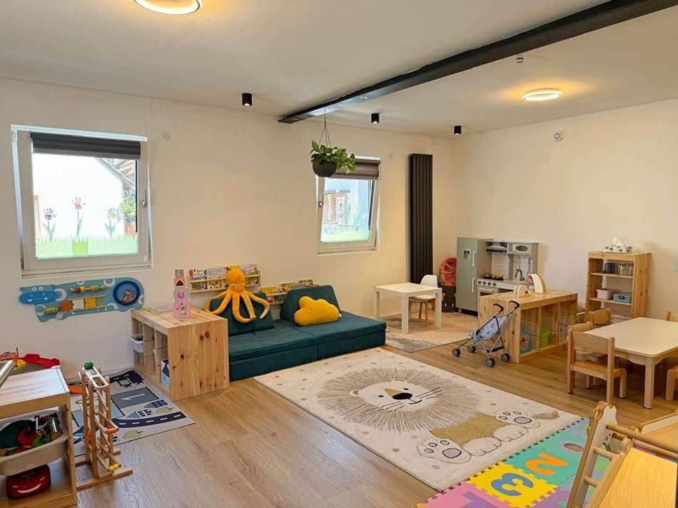 Vorderhaus Wohnraum