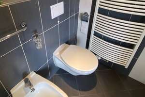 Einfamilienhaus mit zwei Garagen und großer Balkonterrasse – 99869 Seebergen – Vorschaubild 6