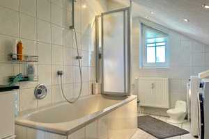 *RESERVIERT* Großzügiges Zuhause mit zwei Wohneinheiten und schönem Garten! – Oberbergischer Kreis – Vorschaubild 31