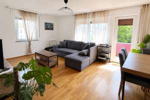 Wohnen im Grünen: 2-Zimmer-Wohnung mit 2 Balkonen und Einbauküche – Die vollständige Adresse der Immobilie erhältst du vom Anbieter., 76131 Oststadt, Karlsruhe – Vorschaubild 3