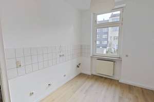 Sommer, Sonne, Sparen - 2 NKM FREI: Sanierte 2-Zimmer-Wohnung mit Wannenbad – Untere Lichtenplatzer Straße 69, 42289 Heckinghausen, Wuppertal – Vorschaubild 7