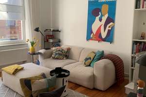 Geschmackvolle 2-Zimmer-Altbauwohnung mit Balkon und Einbauküche in Stuttgart-Süd