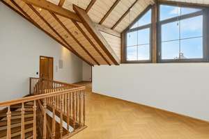 Großzügiges Einfamilienhaus mit Gewerbeoption in Neu-Anspach – 9 Zimmer, Balkon, Weitblick & Sauna – Die vollständige Adresse der Immobilie erhältst du vom Anbieter., 61267 Neu-Anspach – Vorschaubild 14