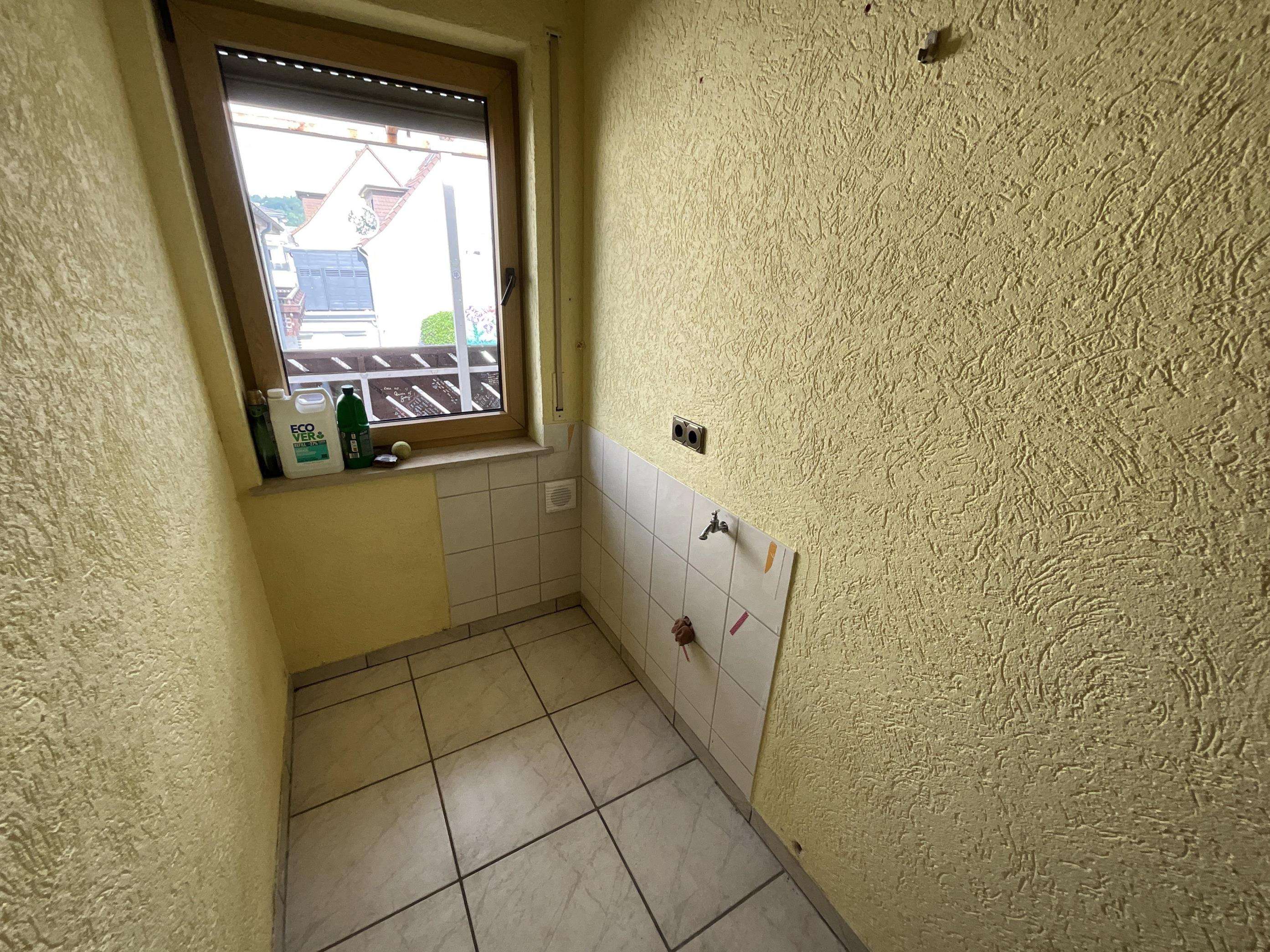 Immobilie in Andernach - Hier können Sie sofort einziehen. Inclusive Einbauküche, Kamin & Balkon. - Bild 12