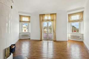 Wunderschöne Altbauwohnung in zentraler Lage – Die vollständige Adresse der Immobilie erhältst du vom Anbieter., 40477 Pempelfort, Düsseldorf – Vorschaubild 5