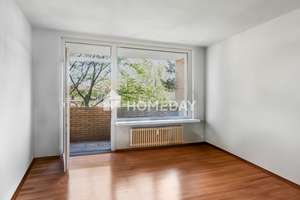 Bezugsfreie, lichtdurchflutete 2-Zimmer-Wohnung mit Balkon und Aufzug – Die vollständige Adresse der Immobilie erhältst du vom Anbieter., 13359 Gesundbrunnen, Berlin – Vorschaubild 1