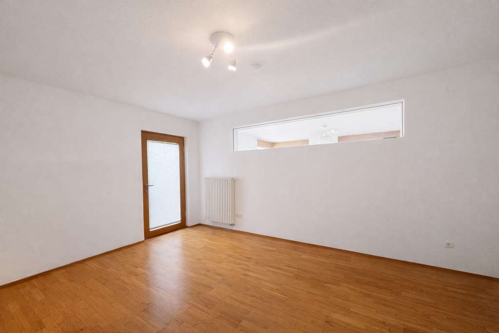 Immobilie in Eltville am Rhein - Ruhig gelegenes Haus mit großem Potenzial - Bild 4