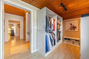 Einziehen & wohlfühlen: neuwertiges Einfamilienhaus mit eigner Wellness-Oase und Platz für Ihre Auto – Die vollständige Adresse der Immobilie erhältst du vom Anbieter., 85276 Pfaffenhofen an der Ilm – Vorschaubild 22