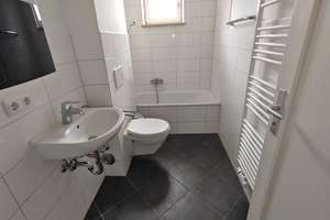 Ideal für Singles und Paare - praktische 2-Zi.-Whg. – Elisabethstr. 41, 86167 Lechhausen-West, Augsburg – Vorschaubild 3