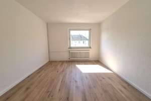 Wohnung ist frisch & fertig. Sie fehlen noch./Freshly renovated and ready for you to move in. – Bahnhofstraße 250, 47178 Vierlinden, Duisburg – Vorschaubild 11