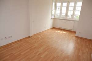 Laminat + Balkon+Bad mit Wanne - Am Heimgarten – Heimgarten 108, 9127 Gablenz, Chemnitz – Vorschaubild 1