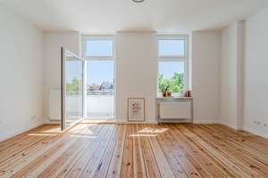 Modernisierter Altbau mit Balkon in Mariendorf – Gewährleistung