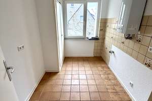 Gemütliche 2-Zimmer-Erdgeschosswohnung in zentraler Lage von Wuppertal-Elberfeld – Ravensberger Str. 115, 42117 Elberfeld, Wuppertal – Vorschaubild 3