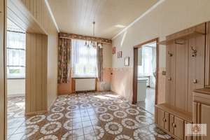Großzügiges Altbaujuwel mit Gestaltungspotenzial: 5-Zimmer-Wohnung – Die vollständige Adresse der Immobilie erhältst du vom Anbieter., 42275 Oberbarmen, Wuppertal – Vorschaubild 5