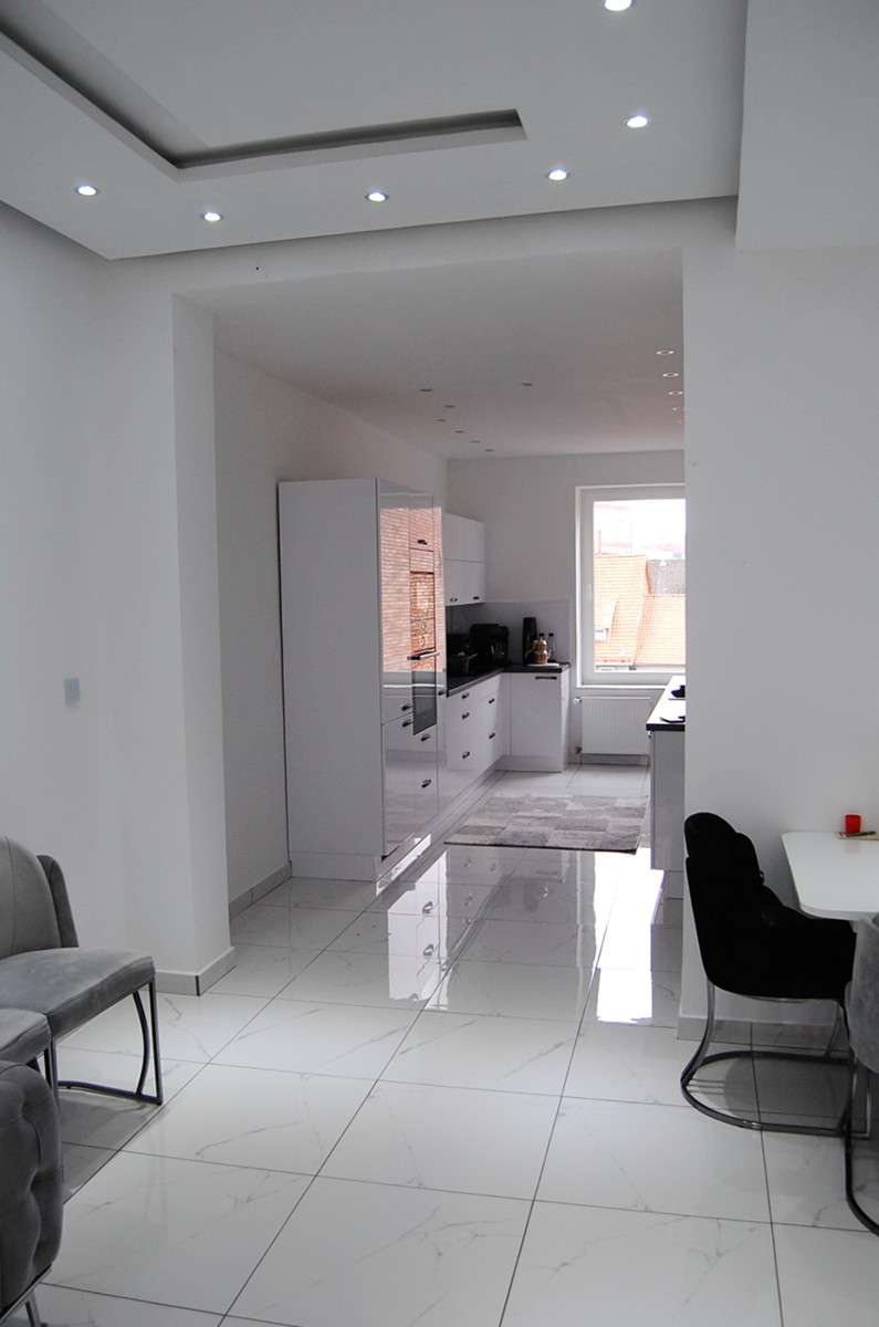 Immobilie in Alfeld (Leine) - Bevorzugt als Generationen Haus: renoviertes Stadthaus mit 3 WE in zentraler Lage - Bild 6