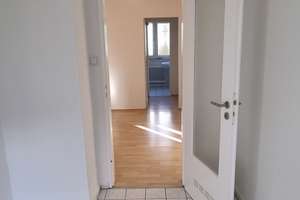 VON PRIVAT   Schöne 3-Zimmer-Wohnung, Tiroler Straße, Sachsenhausen-Nord – 60596 Sachsenhausen-Nord, Frankfurt am Main – Vorschaubild 16