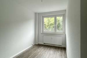 Schöne 4-Zimmer-Wohnung in Jena-Lobeda ab August verfügbar! – Richard-Zimmermann-Str. 1, 7747 Neulobeda, Jena – Vorschaubild 7