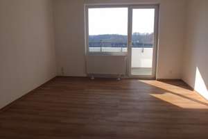 Lichtdurchflutete 3-Zimmer Wohnung in Grevenbroich - mit Balkon – Kurt-Huber-Straße 2, 41515 Grevenbroich – Vorschaubild 4