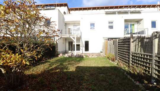 Bild von Haus sucht Familie + + Platz für 3 Kinder + +  2x Balkon + + Carport + + Keller