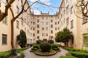 Lichtdurchflutetes Penthouse Feeling – Große Dachgeschosswohnung mit Terrasse im Stephankiez – Die vollständige Adresse der Immobilie erhältst du vom Anbieter., 10559 Moabit, Berlin – Vorschaubild 1