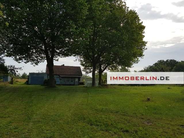 IMMOBERLIN.DE - Sanierungsbedürftiges Einfamilienhaus mit großzügigem Garten in ländlicher Lage, Oberhavel Kreis – Bild 3