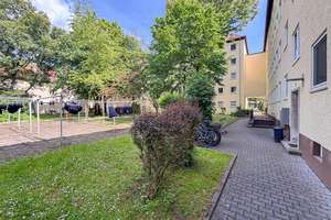 2-Zimmer-Wohnung Mainz-Oberstadt – Uni-Nähe, Balkon, geringes Hausgeld & Entwicklungspotenzial – Die vollständige Adresse der Immobilie erhältst du vom Anbieter., 55131 Oberstadt, Mainz – Vorschaubild 9