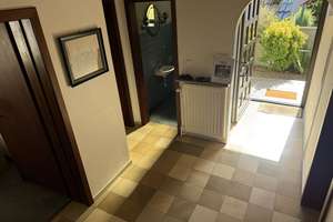 Klassisches Walmdach-Einfamilienhaus mit sonnigem Grundstück in Lurup – Die vollständige Adresse der Immobilie erhältst du vom Anbieter., 22549 Lurup, Hamburg – Vorschaubild 10