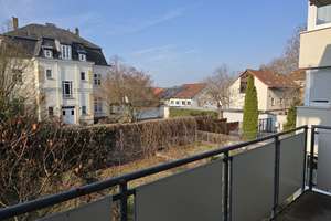 3-Zimmerwohnung Balkon/Tageslichtbad mit Wanne+Dusche/Aufzug