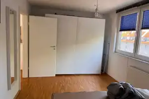 Property thumbnail 12