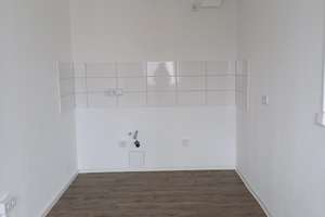 3 Zimmerwohnung mit Dusche und Balkon - Aufzug – Enderstr. 44, 1277 Tolkewitz/Seidnitz-Nord, Dresden – Vorschaubild 4
