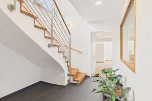Exklusives Wohnen auf 313 m² in Alterlangen – Die vollständige Adresse der Immobilie erhältst du vom Anbieter., 91056 Heiligenloh, Erlangen – Vorschaubild 6